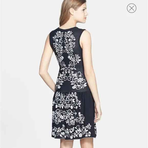 Cynthia Steffe Jacquard sweater dress - Picture 2 of 7